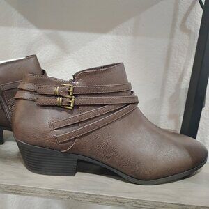 Style & Co. | Womens Willow Faux Leather Block Heel Brown Ankle Boots | Size 12